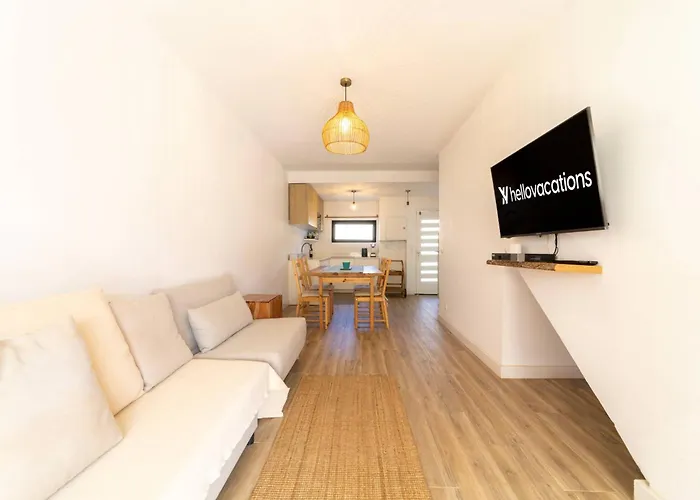 Villa Falesia Sunset By Hellovacations