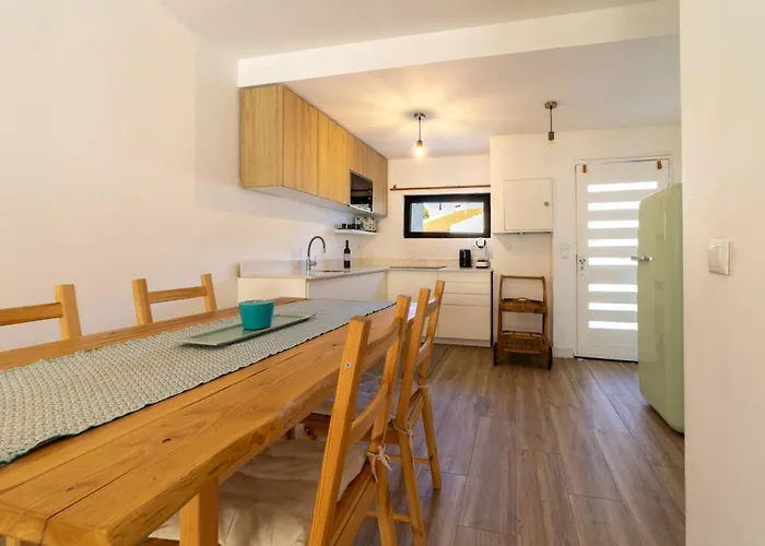 Villa Falesia Sunset By Hellovacations